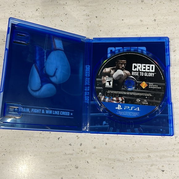 Creed Rise To Glory PS4 VR Game - Picture 2 of 4